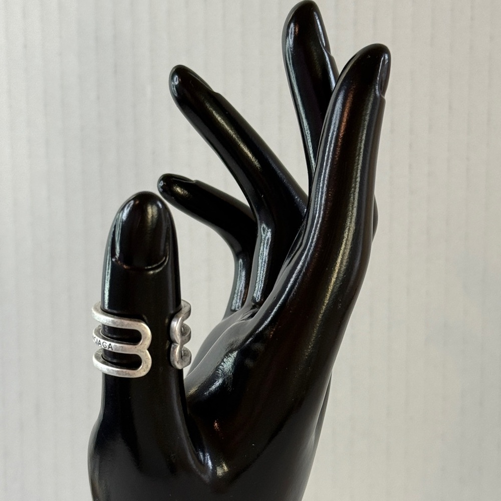 Modern Silver-Tone Statement Ring | Multi-Band Ar… - image 3